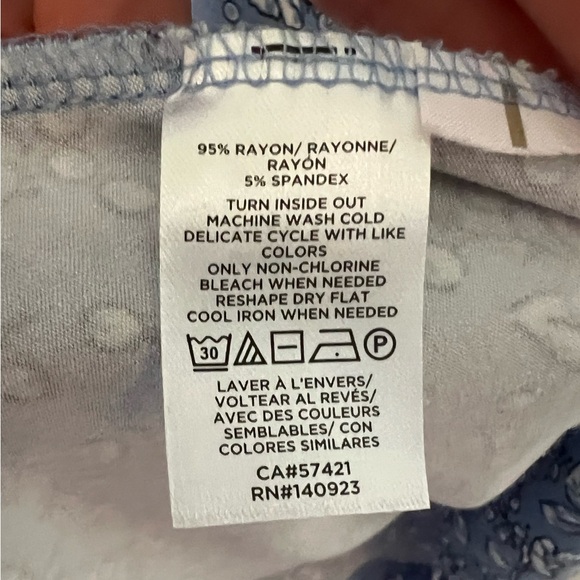 LOFT light blue flower print ruffle sleeve swing dress.  Soft Rayon.  Size M - Picture 6 of 6